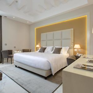 Aleph Rome Hotel, Curio Collection By Hilton